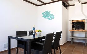 Villa Eris